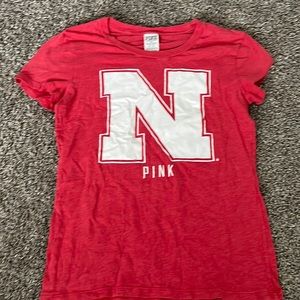 Red Nebraska’s husker shirt